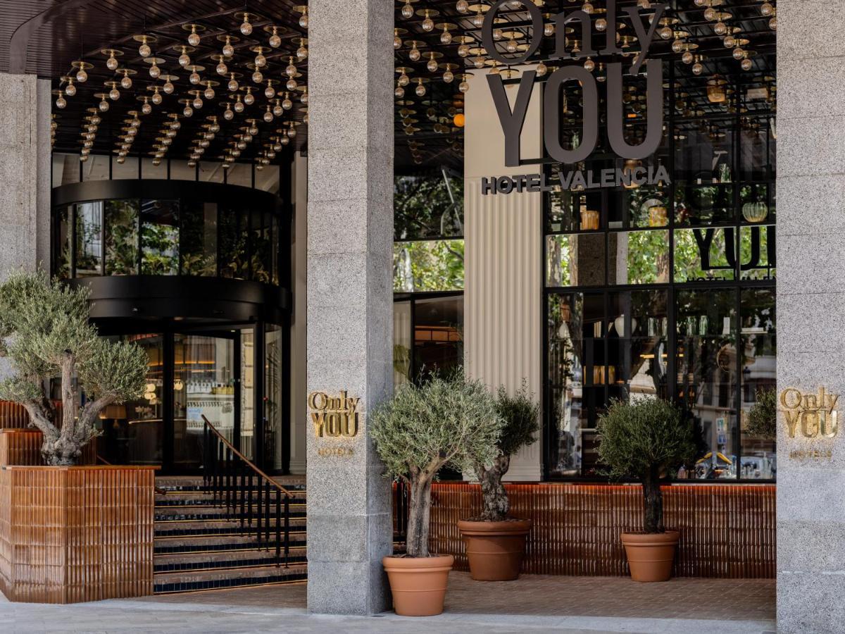 Only You Hotel Valencia Luaran gambar MUU
