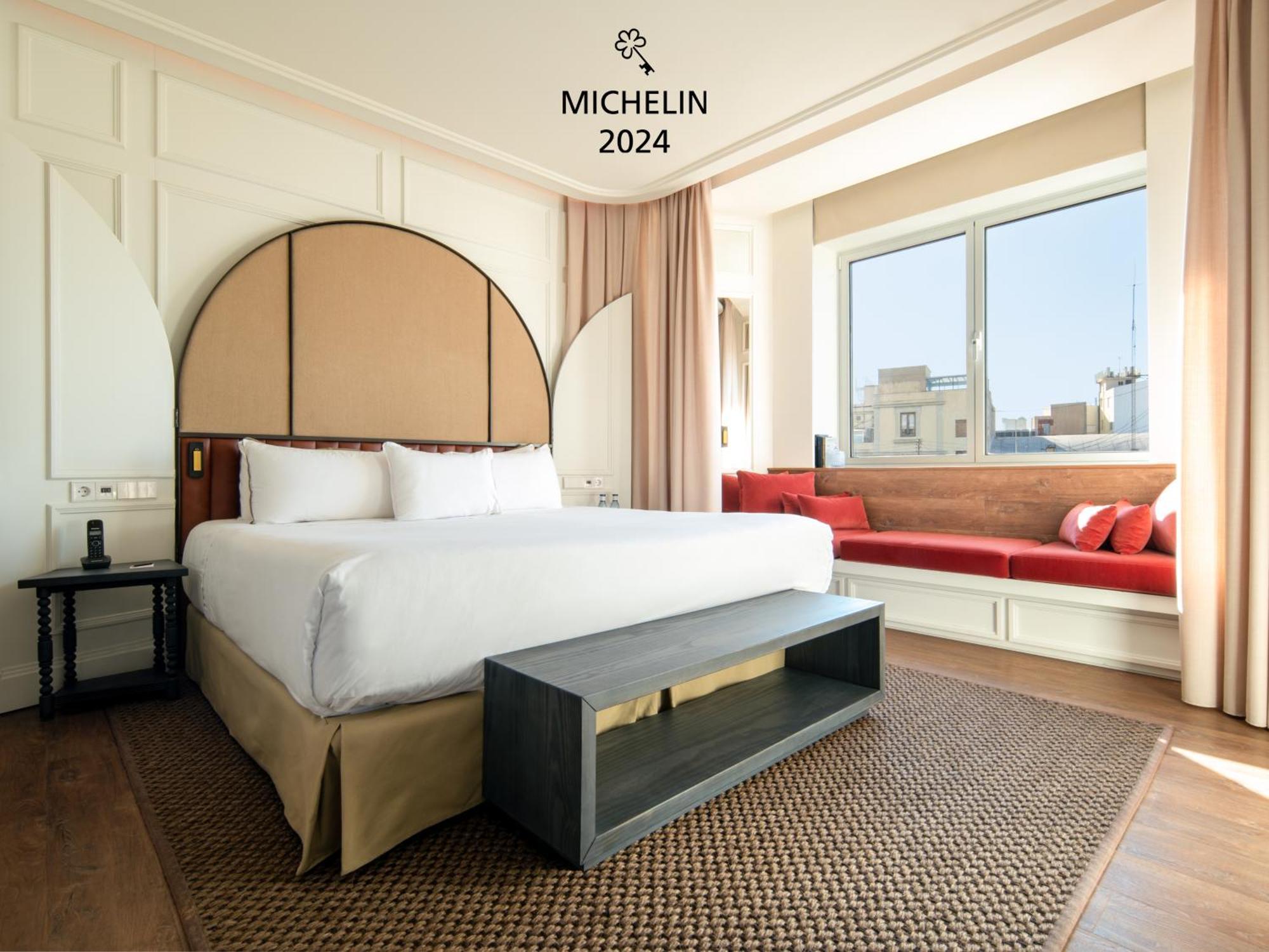 Only You Hotel Valencia Luaran gambar Michelin 2024